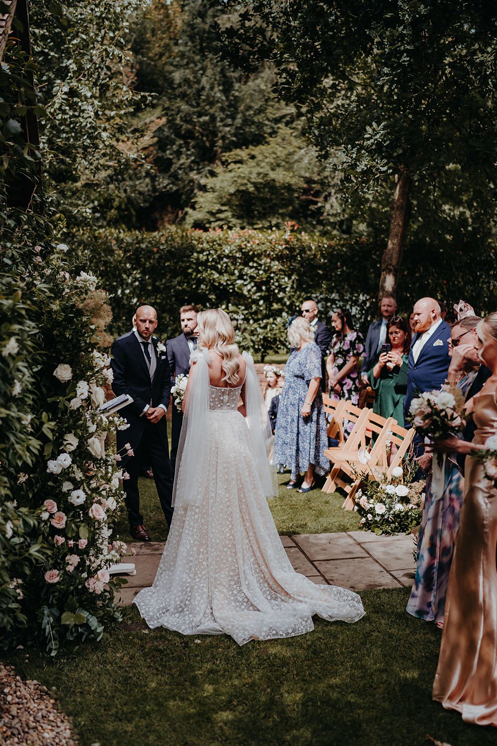 Outdoor Surrey Wedding Kit Myers Photography