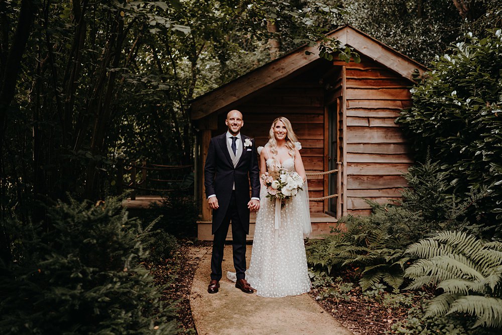 Outdoor Surrey Wedding Kit Myers Photography