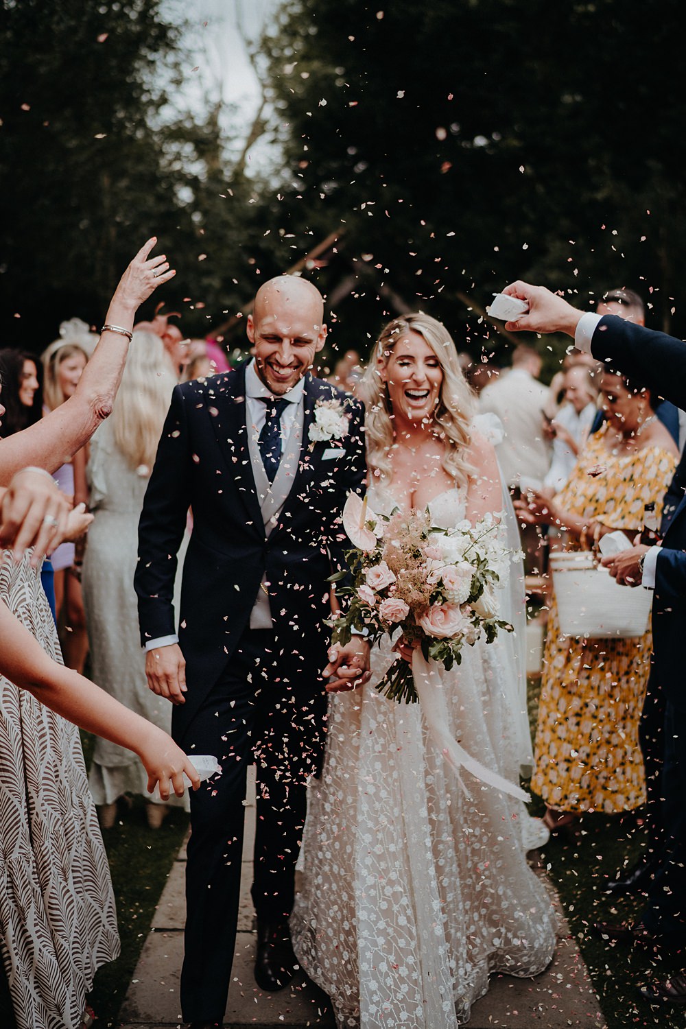 Outdoor Surrey Wedding Kit Myers Photography