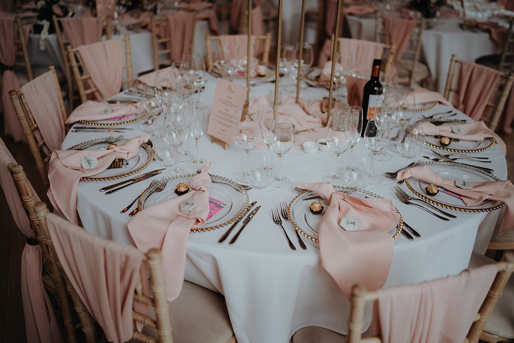 Round Table Pink Linen Napkin Chair Covers Outdoor Surrey Wedding Kit Myers Photography