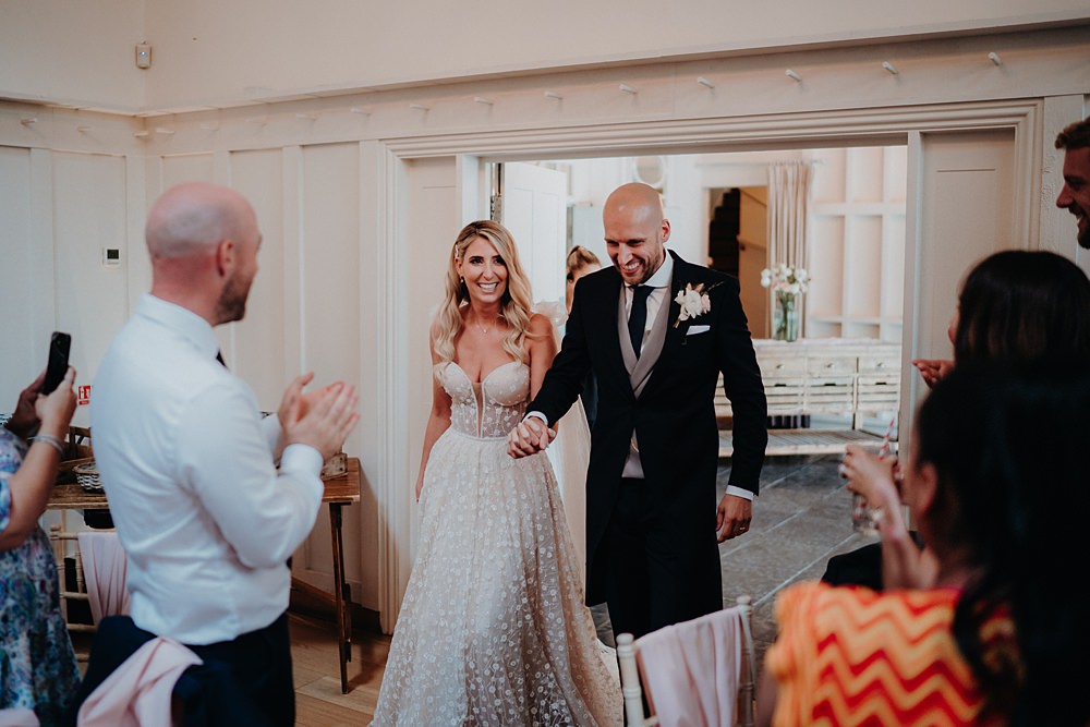 Outdoor Surrey Wedding Kit Myers Photography
