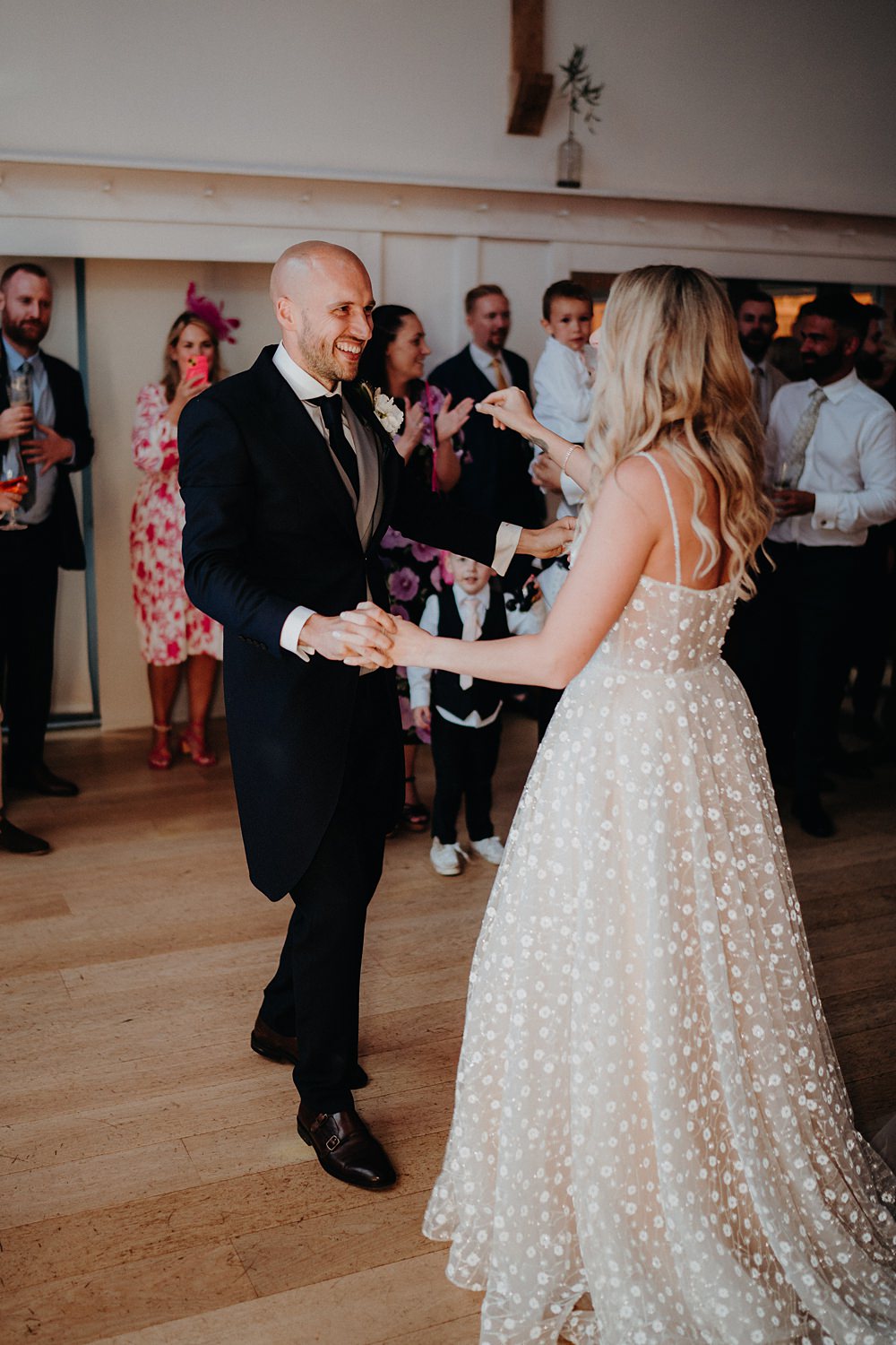 Outdoor Surrey Wedding Kit Myers Photography