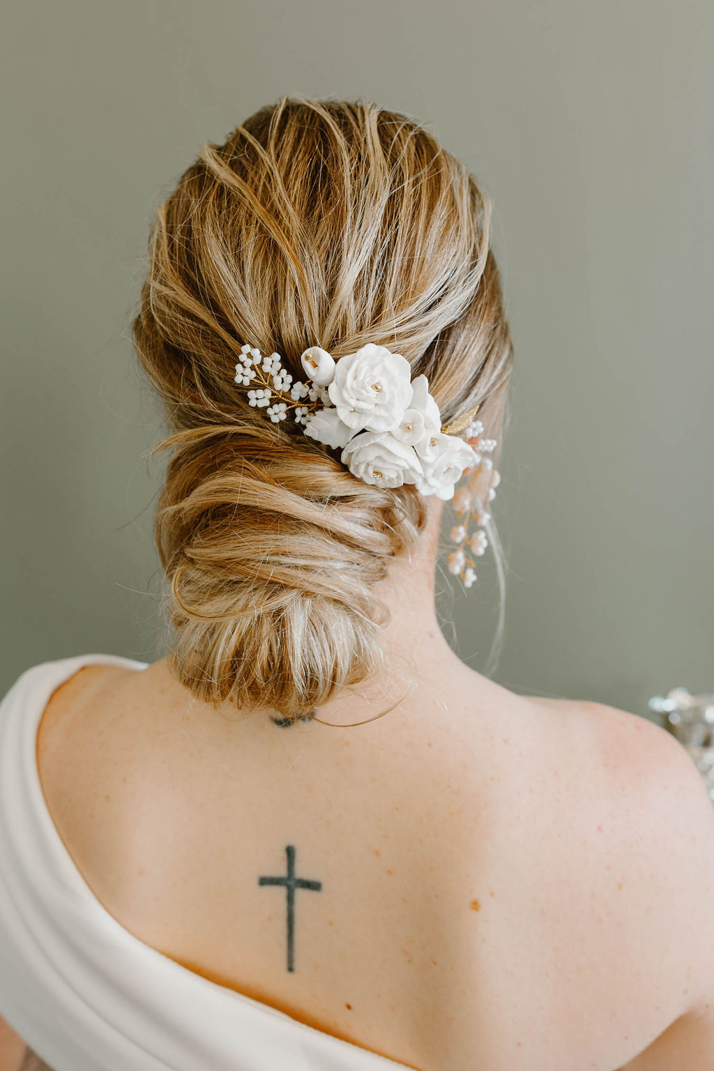 Bride Hairstyle Chignon Updo Accessory Pink Orange Yellow Wedding Ideas Mimosa Photography