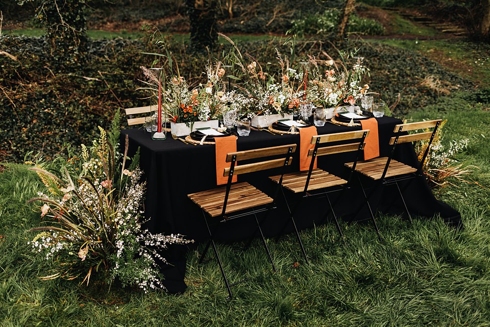 Black Table Decor Flowers Rust Green Wedding Ideas Julie Clarke Photography