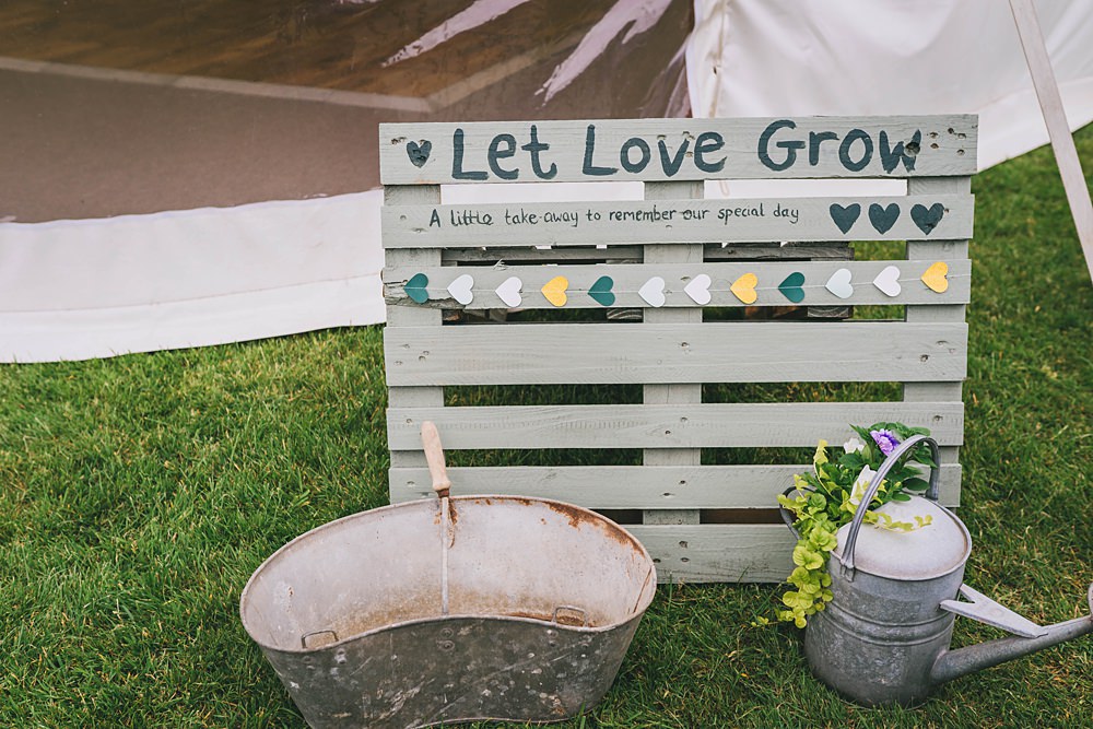 South Yorkshire Farm Wedding Amy Jordison Photography Painted Wooden Pallet Sign