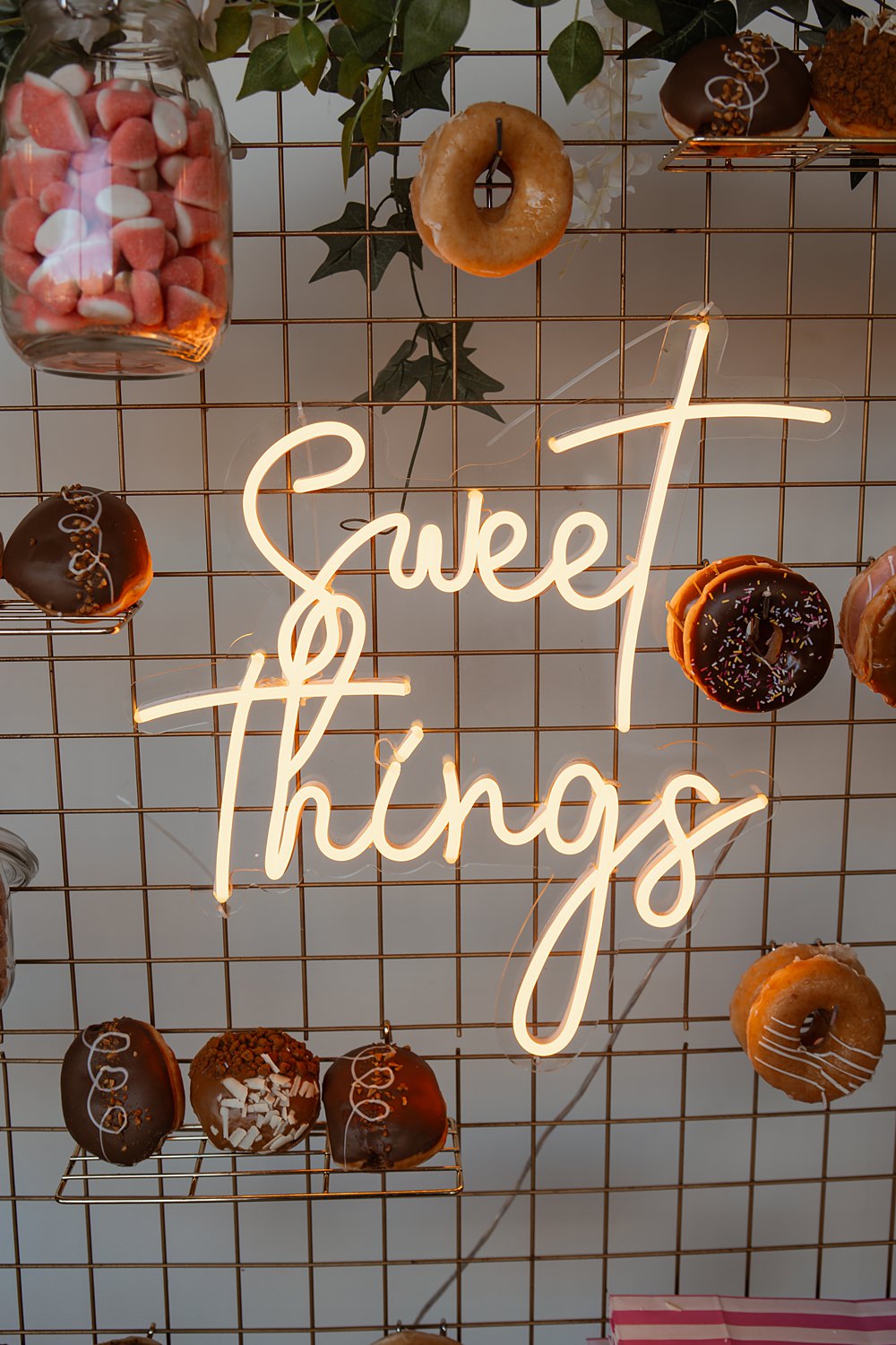 Doughnut Wall Swallows Nest Barn Wedding Rebel Love Club