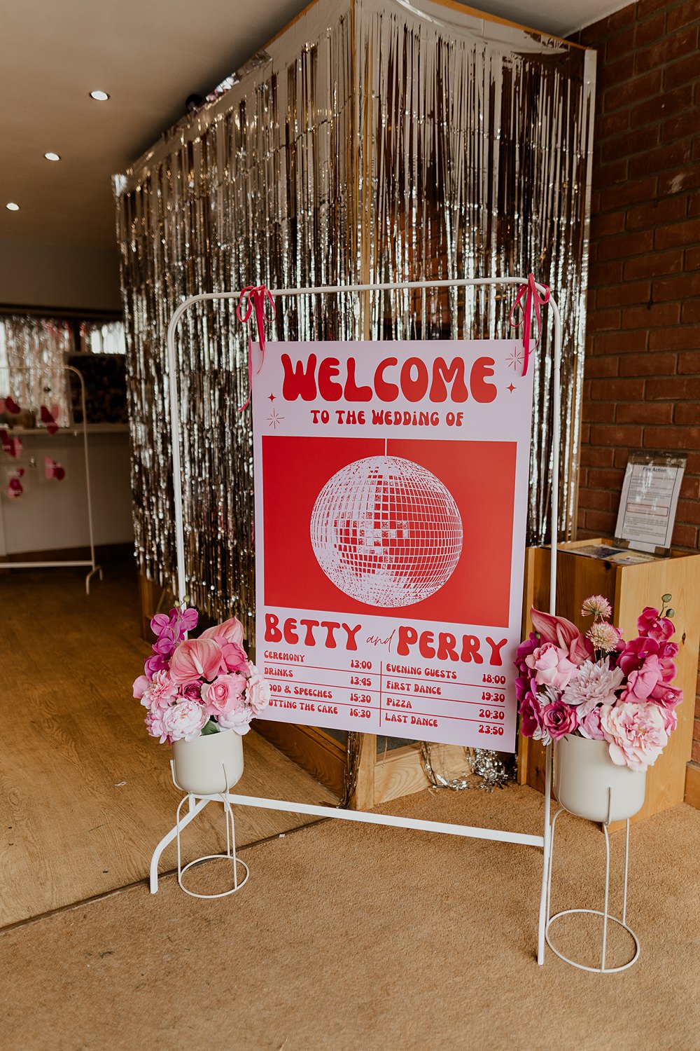70s Disco Wedding Bubear Photography Welcome Sign Frame Flowers