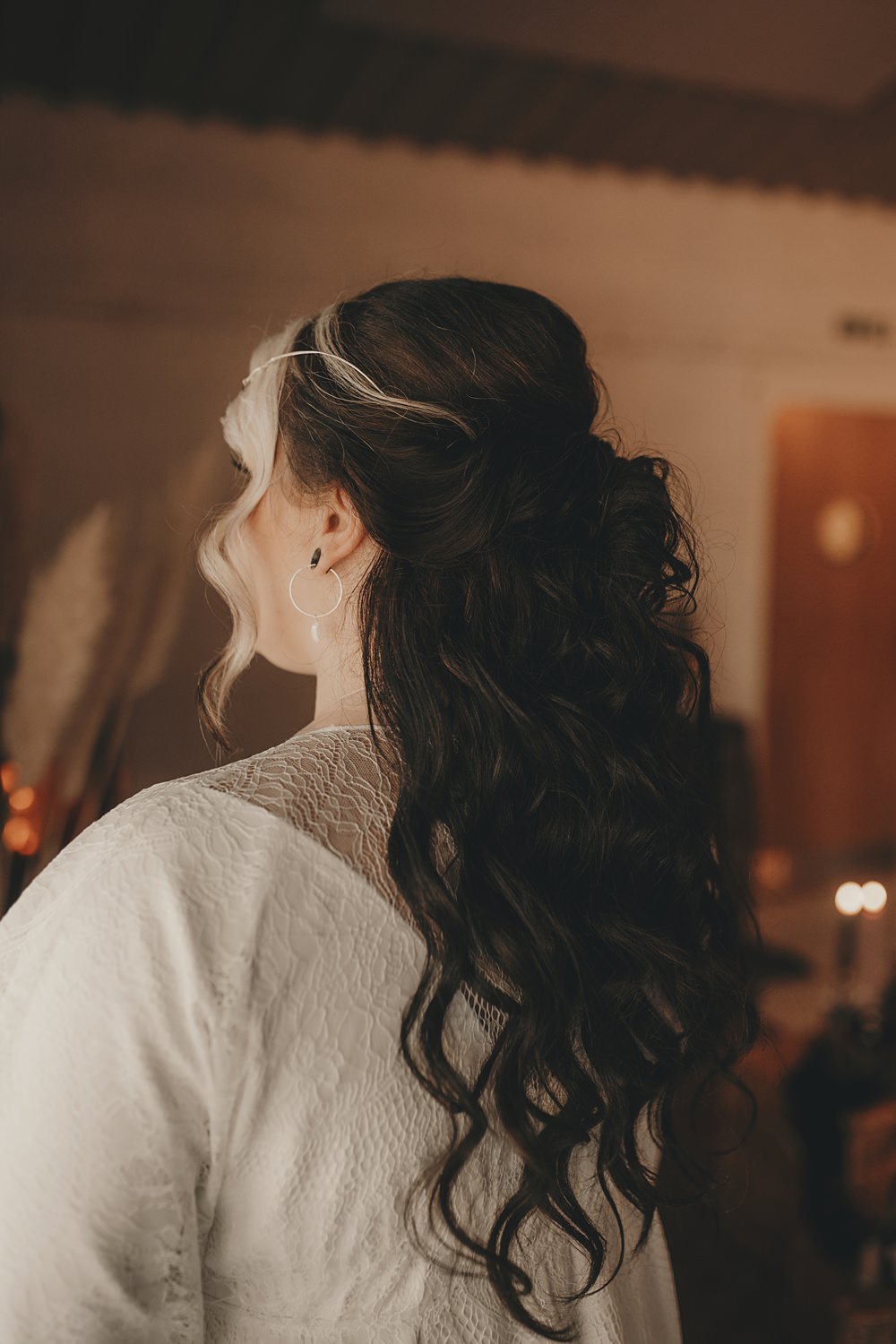 Celestial Witchy Winter Wedding Ideas Aurora Photographic Bride Hairstyle Half Up Down