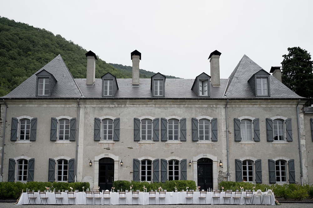 Chateau de Siradan Wedding Award Weddings Outdoor Long Table Flowers Decor