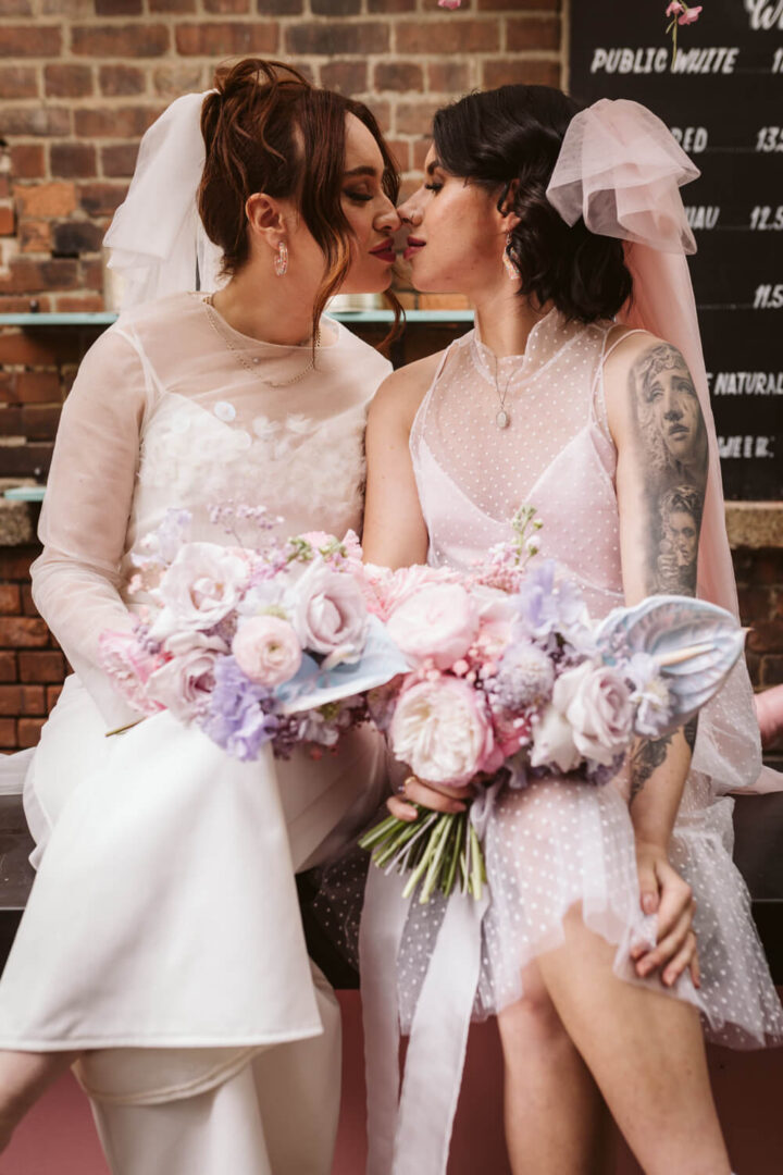 90s Hairstyles Bridal Wedding Veil Idea Hannah Brooke Photography