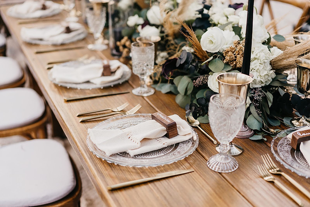 Akiin Tulum Wedding Beach Kape Photography Place Setting Glass Charger Plate Wooden Place Name