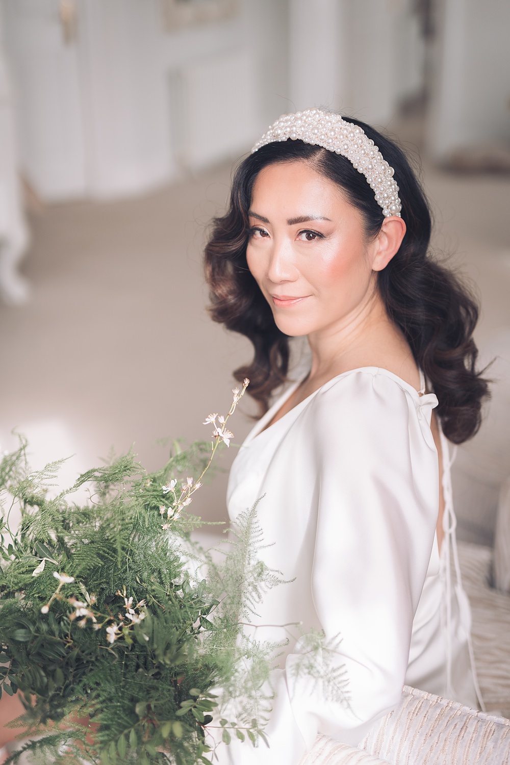 Bourton Hall Wedding Ellie Mac Photography Bride Makeup Glowing Natural Pearl Headband