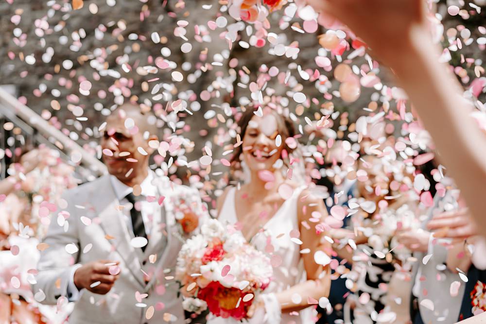 Wedding Ceremony At Home Gina Fernandes Photography Confetti Throw
