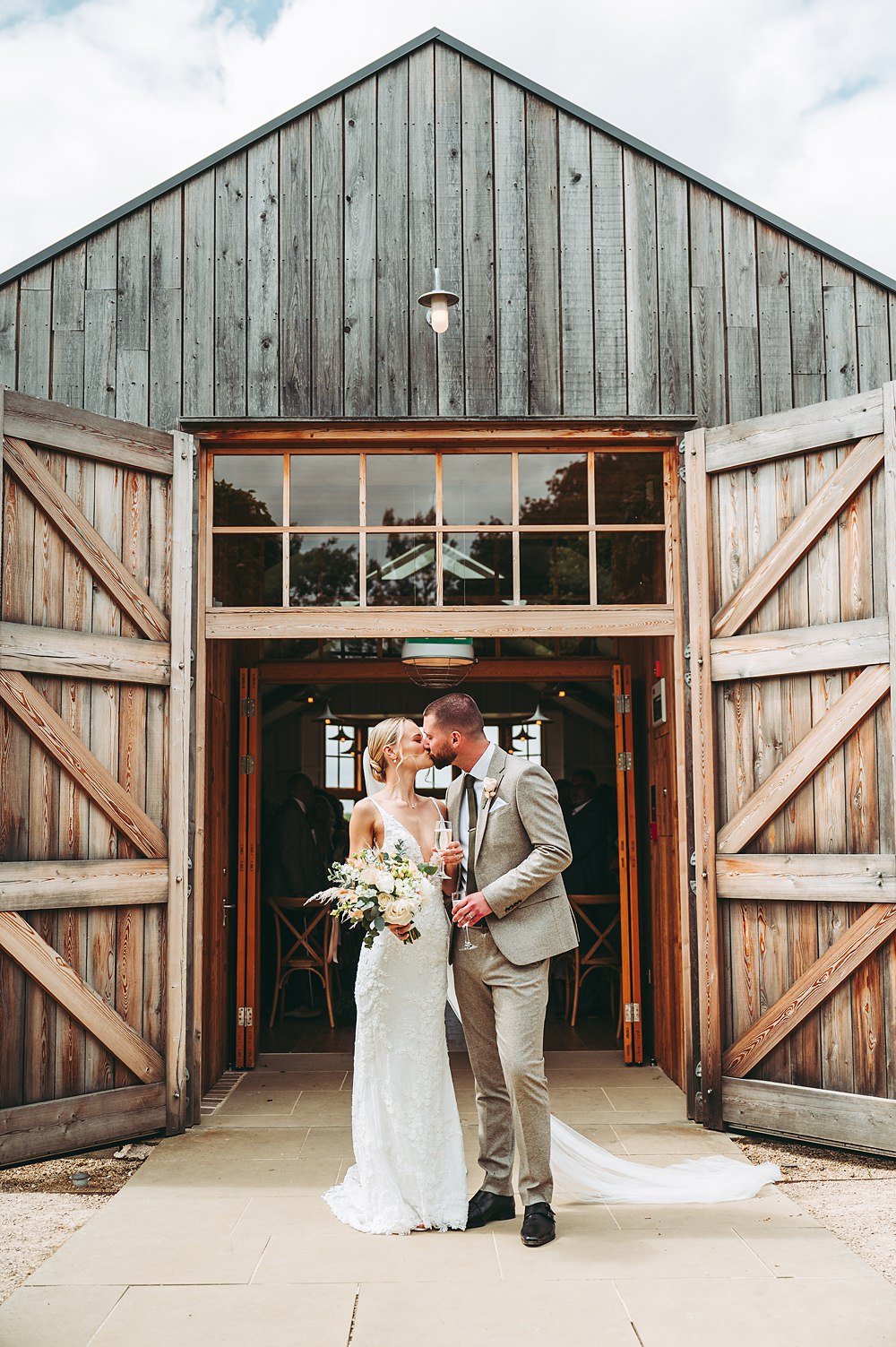 Hyde House Wedding Cotswold Pictures