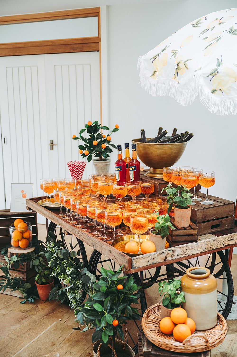 Hyde House Wedding Cotswold Pictures Welcome Drink Station Cart