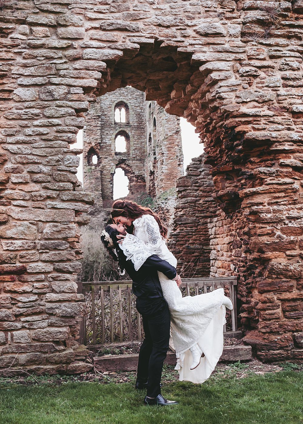 Sheriff Hutton Castle Wedding Bee Wilde Studio