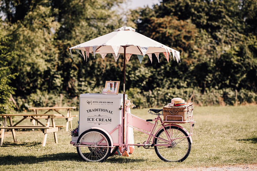 Cool Colourful Wedding Amy Elizabeth Photo Ice Cream Cart