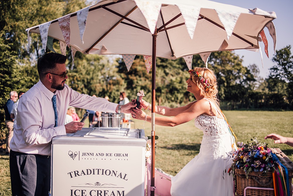 Cool Colourful Wedding Amy Elizabeth Photo