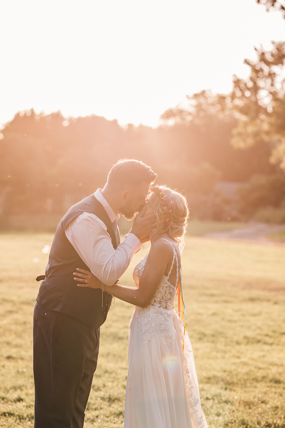 Cool Colourful Wedding Amy Elizabeth Photo