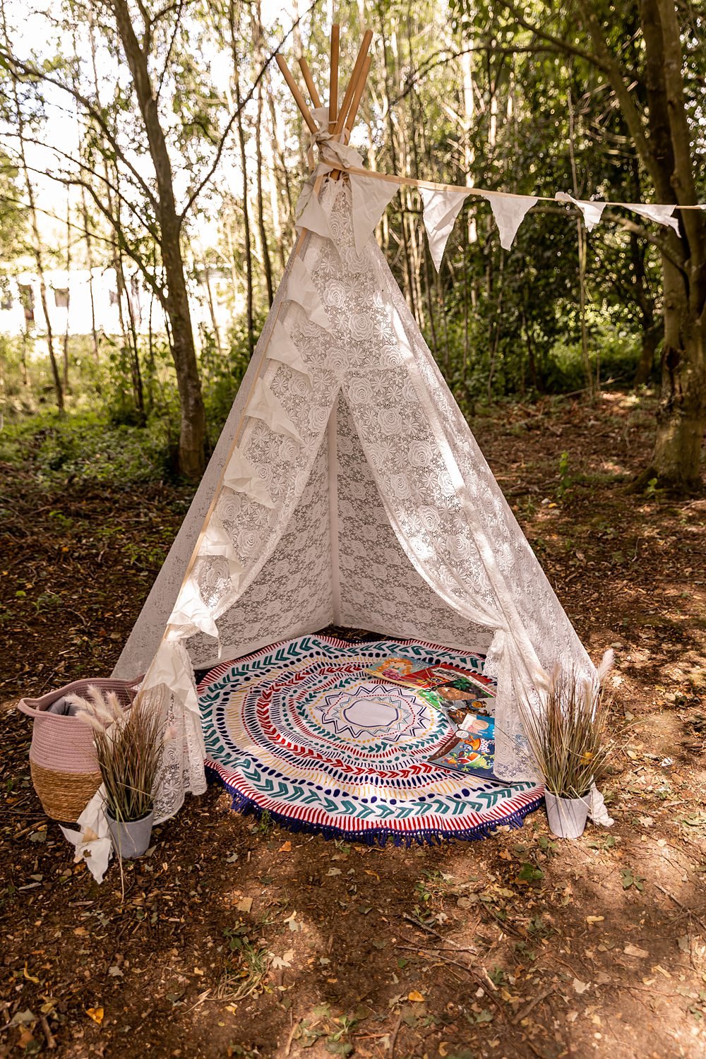 Lilibet Wood Wedding Hannah Betts Photography Kids Play Area Tipi