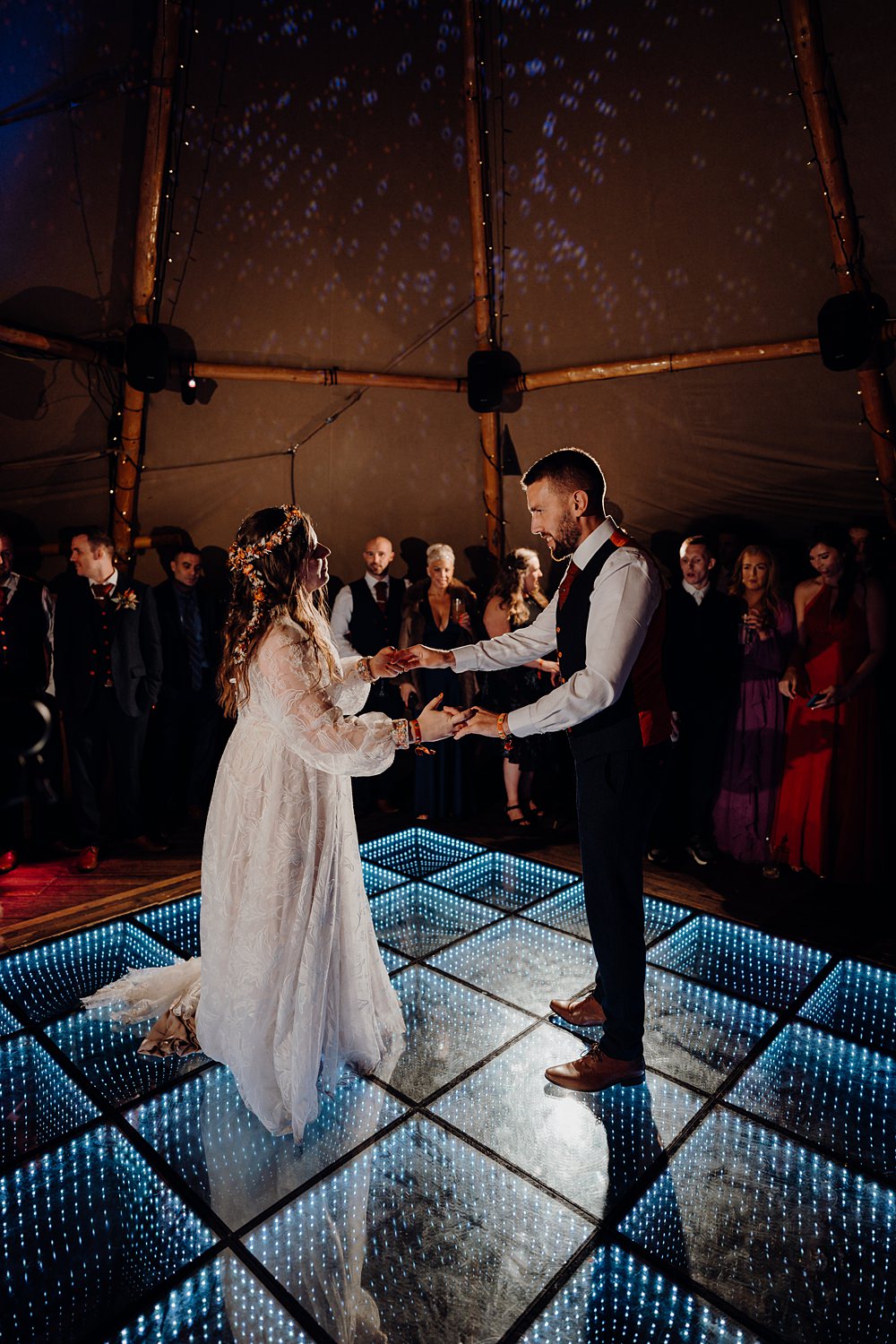 Royle Forest Wedding Bligh and Guy Wedding Visuals Light Up Dancefloor