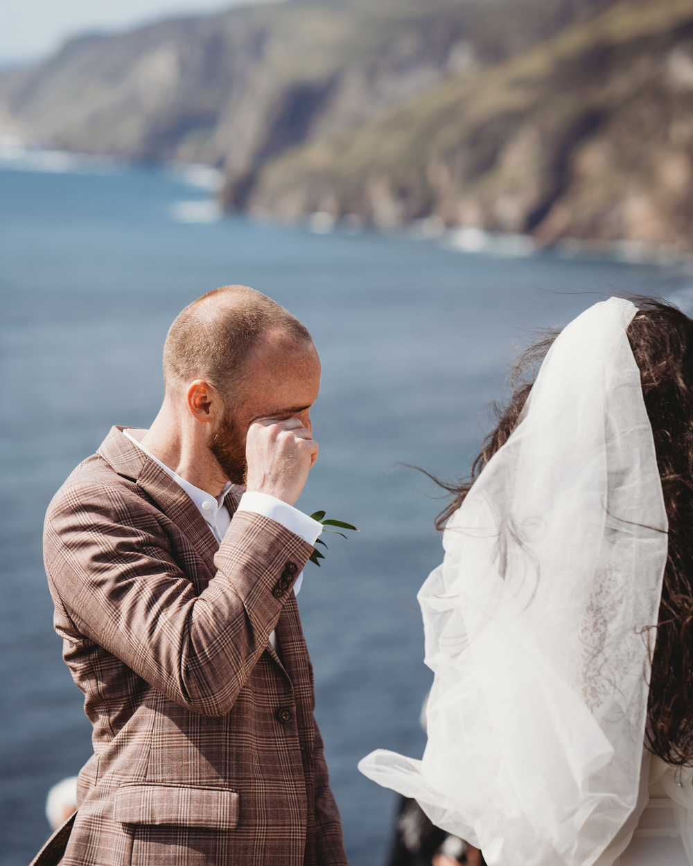 Sliabh Liag Donegal Elopement Wild and Green Photography