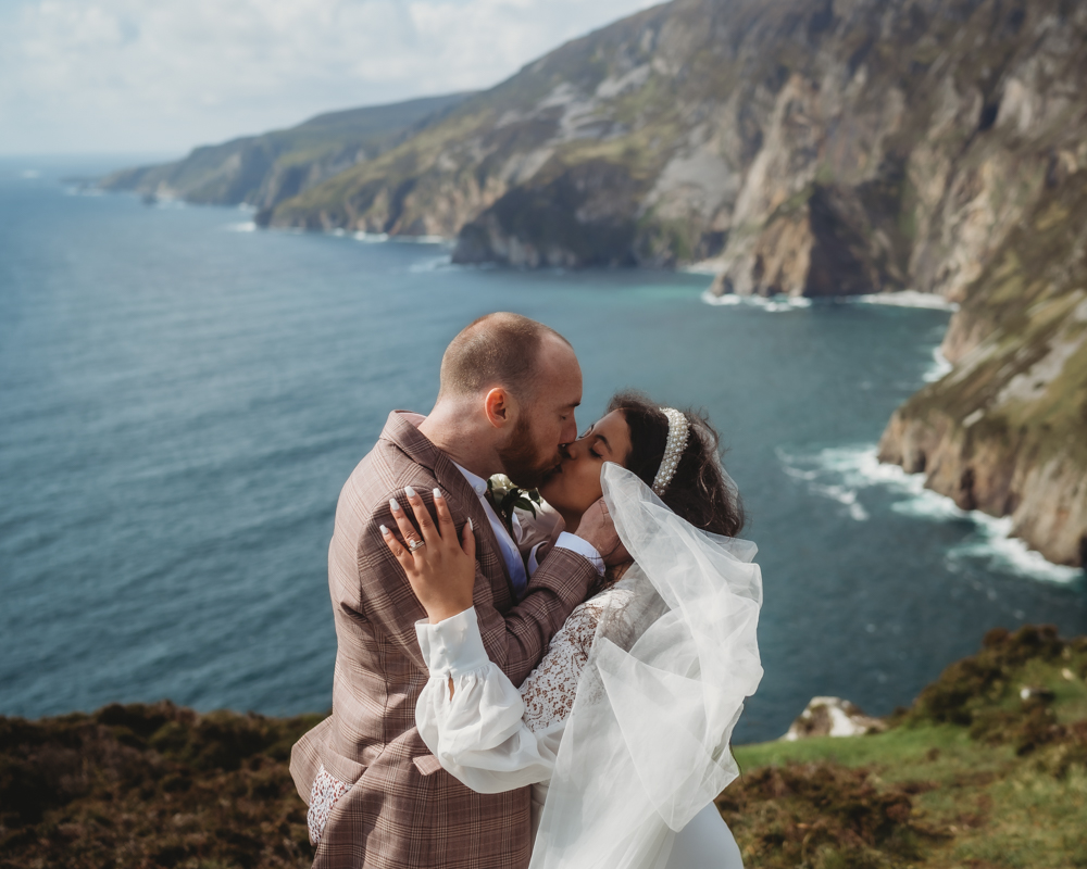 Sliabh Liag Donegal Elopement Wild and Green Photography