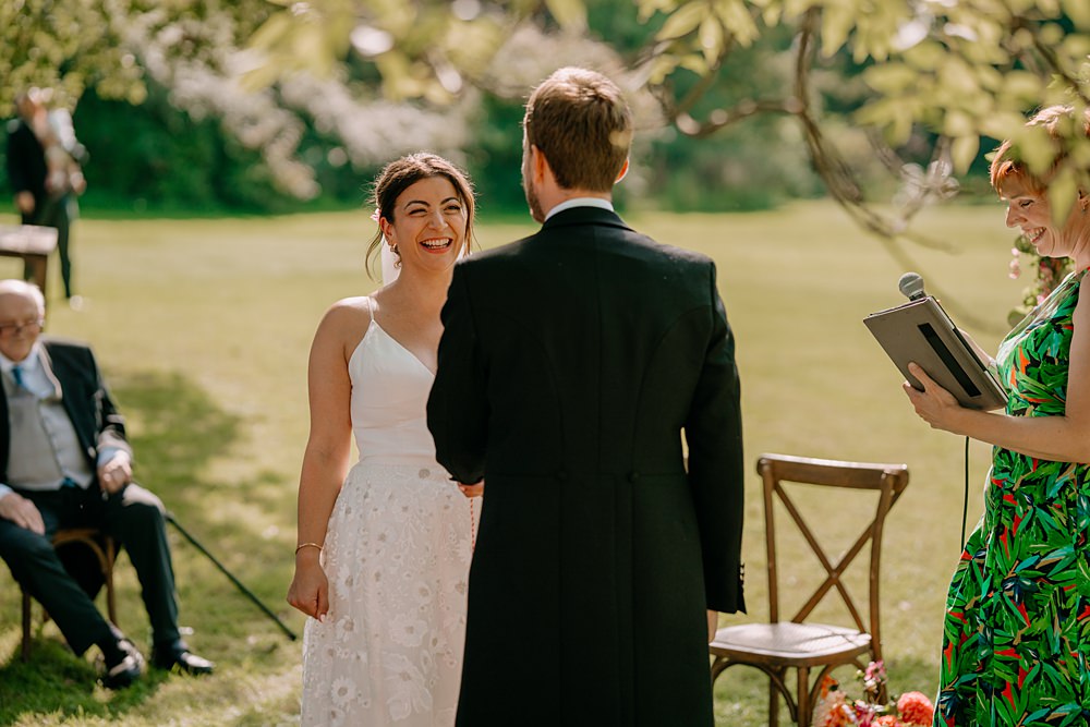 Haylands Barn Wedding Phoebe Rossi Photography