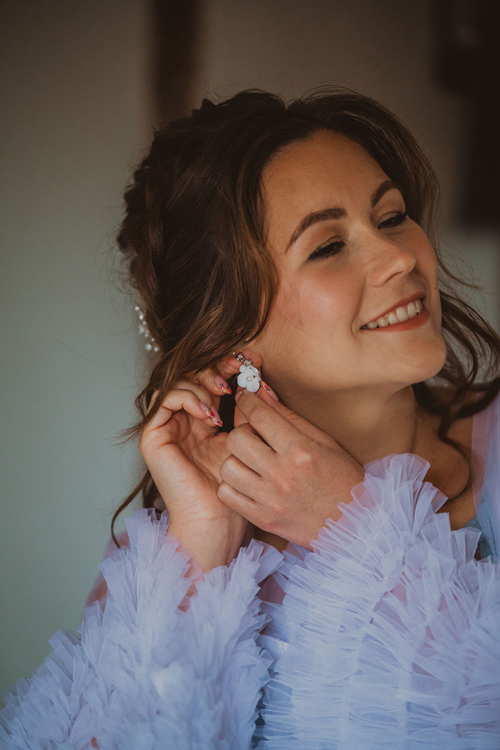 Hitchin Barn Wedding The Wardette Studio Bride Earrings