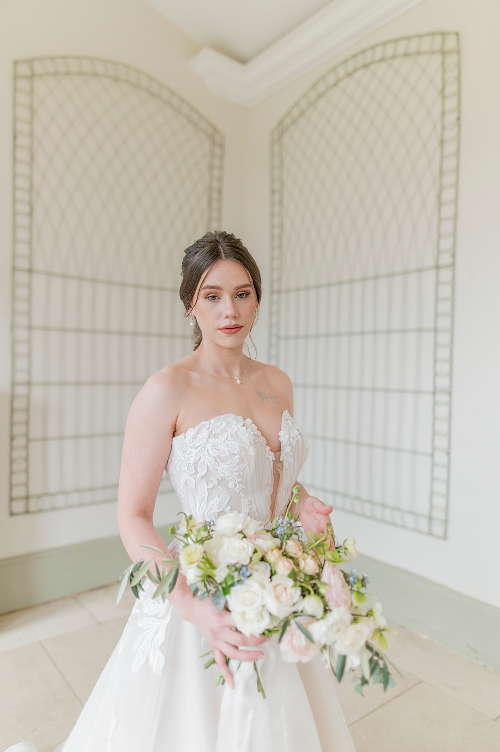 Pretty Spring Peach Fuzz & Sage Green Wedding Ideas