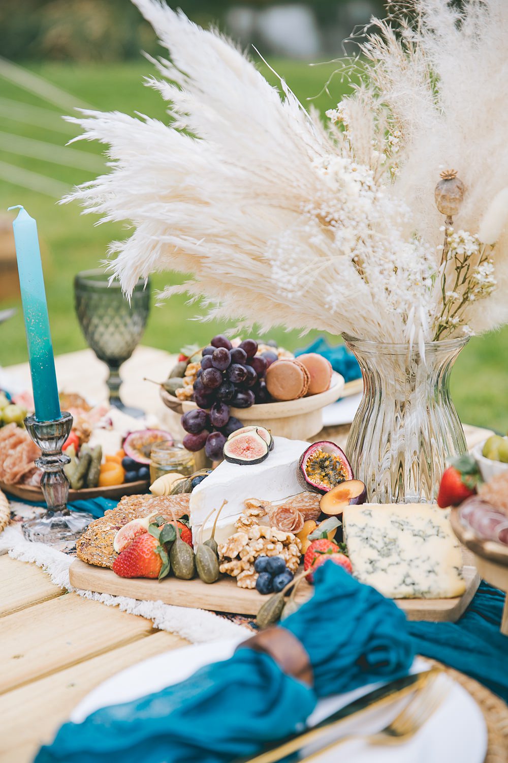 Boho Western Wedding Ideas Red Peacock Photography Grazing Table Centrepiece Food Pampas Grass Blue Runner
