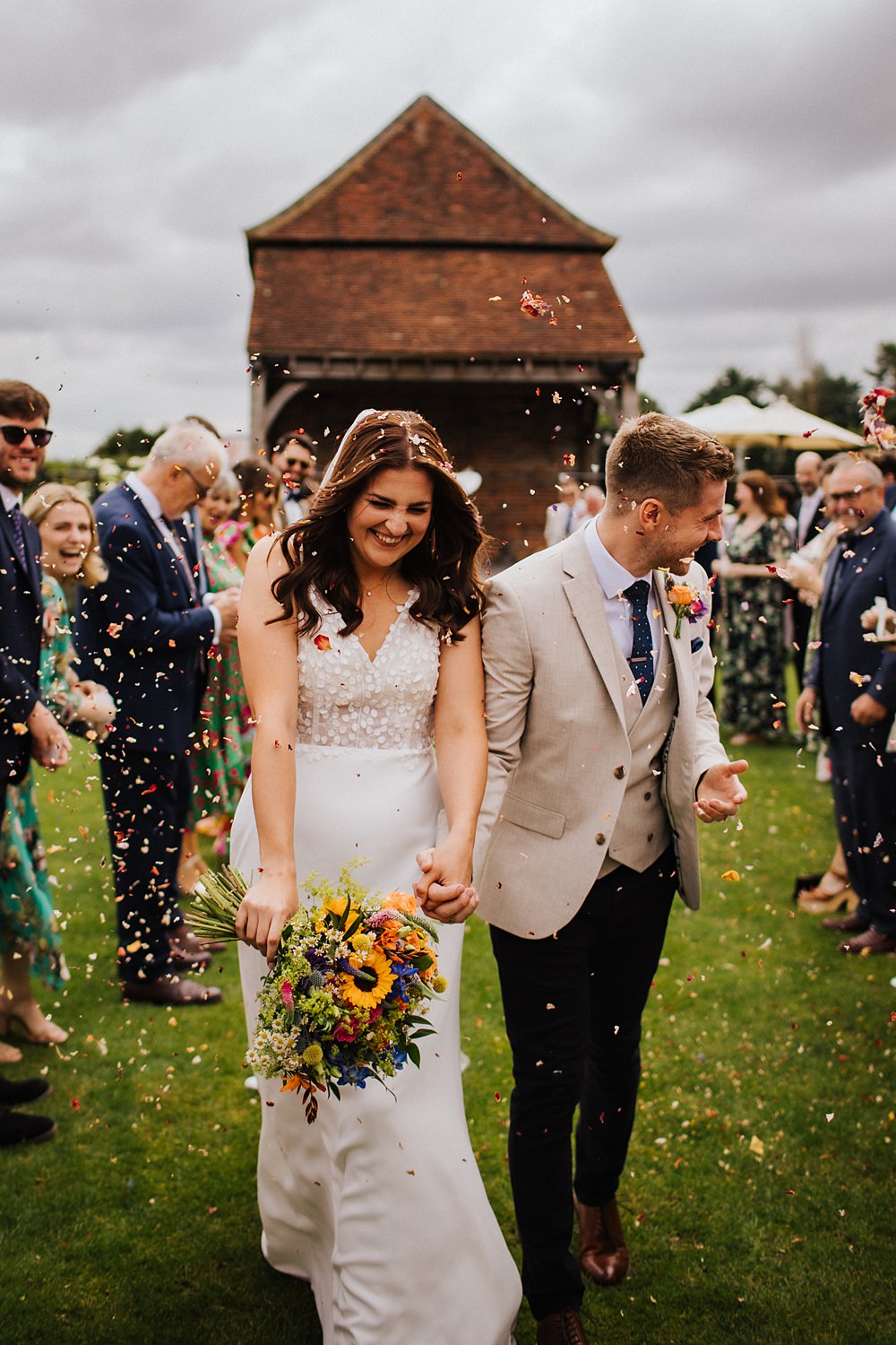 Colourful Hertfordshire Barn Wedding Binky Nixon Photography Confetti Throw