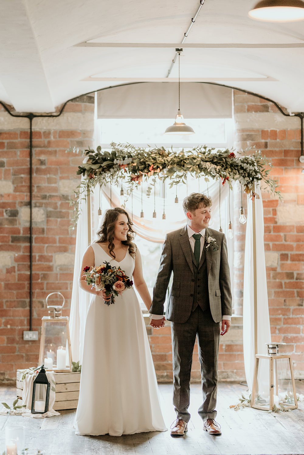 Cosy Romantic Wedding Hannah Shearman Photography
