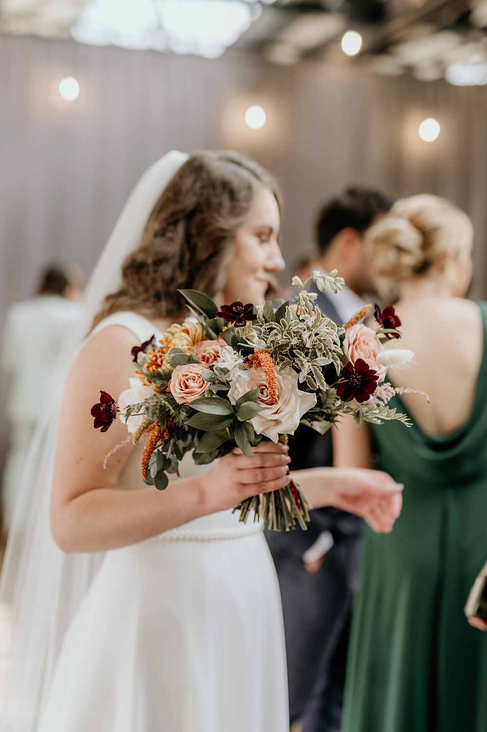 Cosy Romantic Wedding Hannah Shearman Photography Bouquet Flowers Bridal Autumn Orange