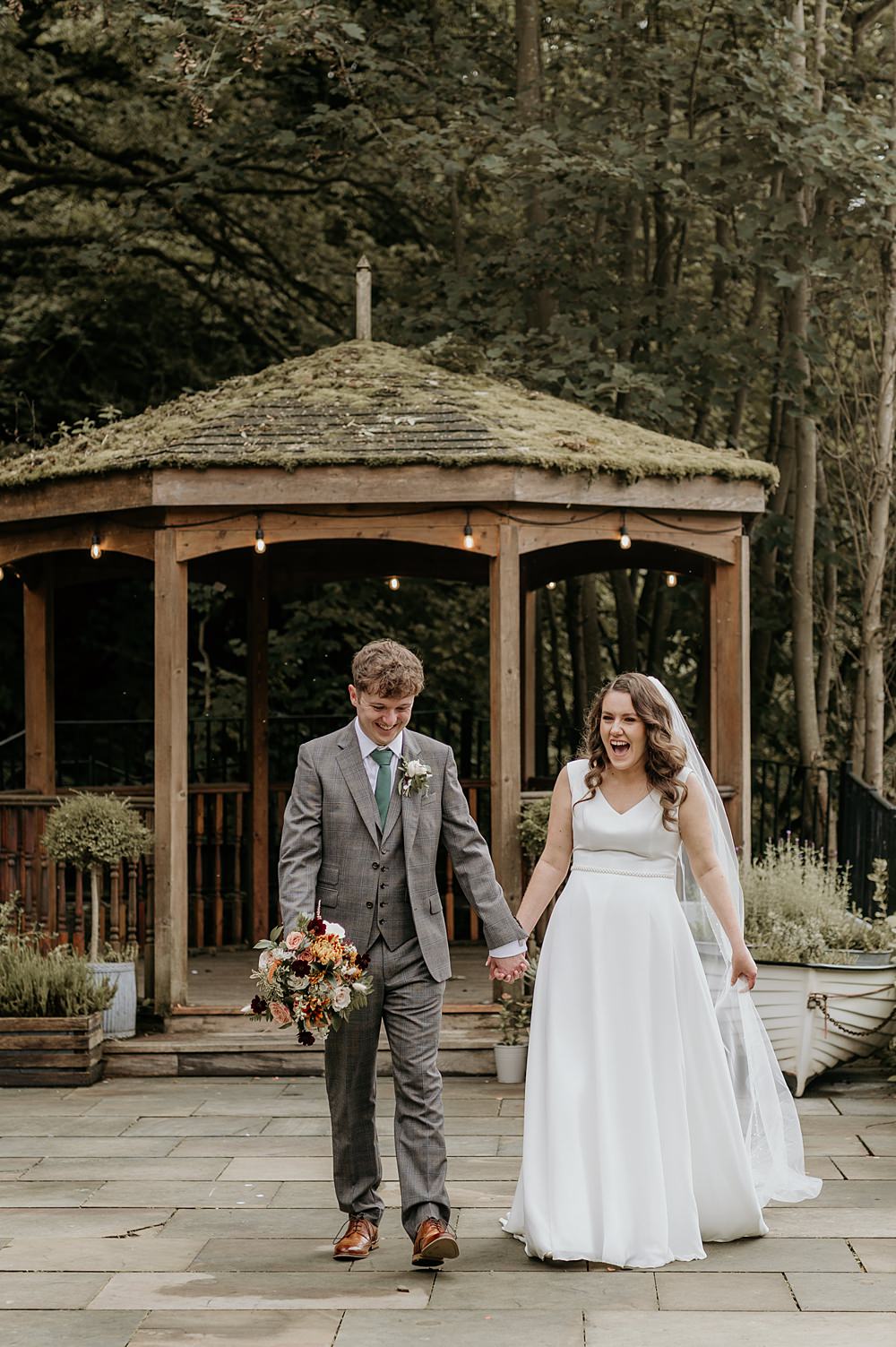Cosy Romantic Wedding Hannah Shearman Photography
