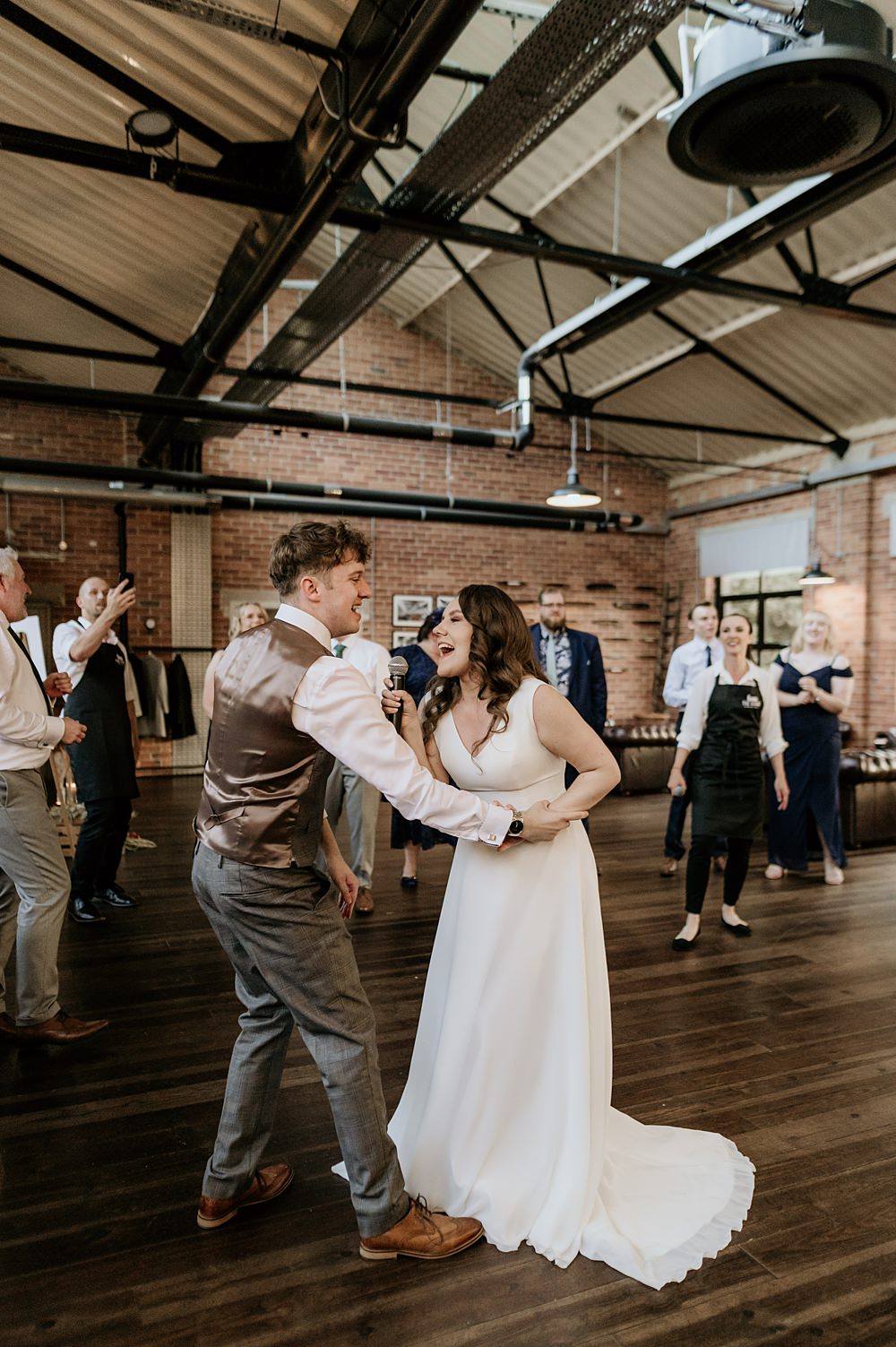 Cosy Romantic Wedding Hannah Shearman Photography