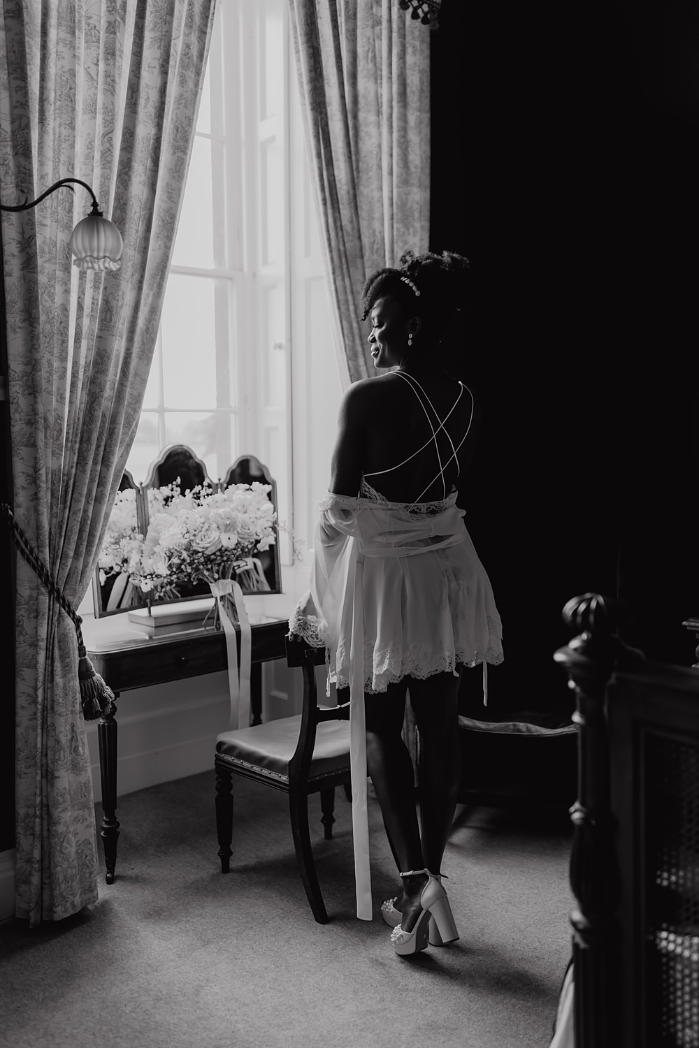 Luxury Elegant Wedding Ideas Esther Louise Triffitt Photography Bridal Robe Prep Nightie PJs