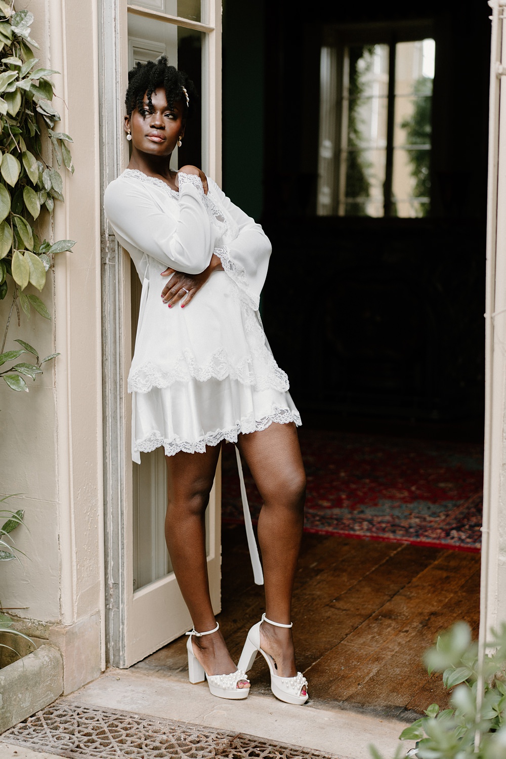 Luxury Elegant Wedding Ideas Gina Fernandes Photography Bridal Robe Prep Nightie PJs