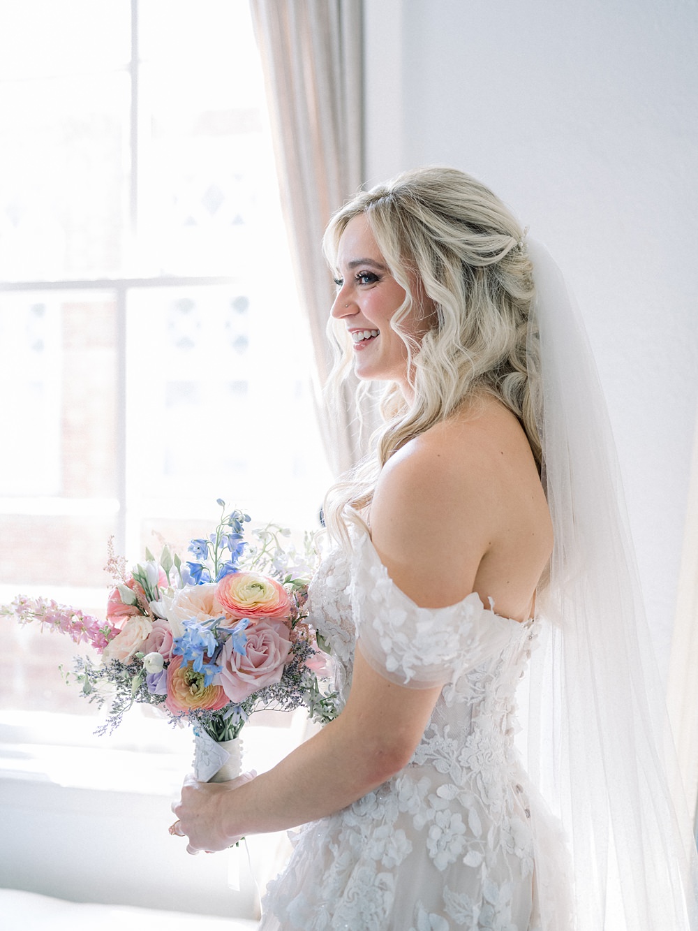Mankin Mansion Wedding Willow Britt Studios Tulle Lace Off Shoulder Gown Veil Bride