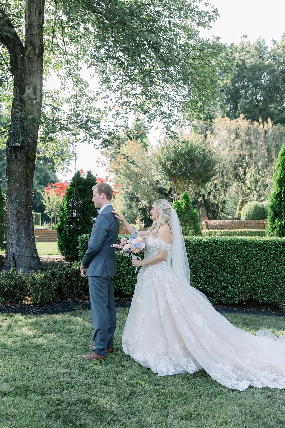 Mankin Mansion Wedding Willow Britt Studios