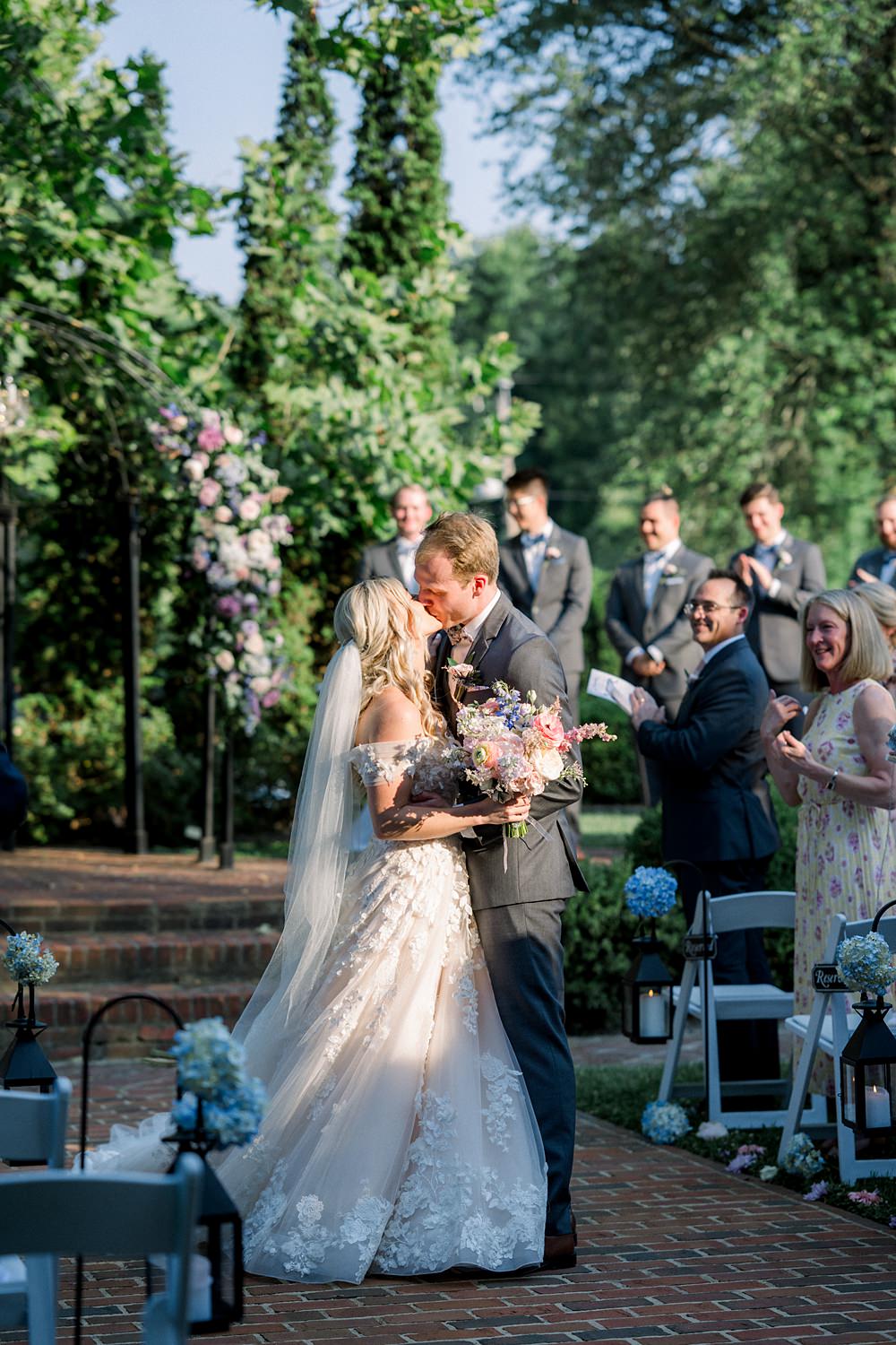 Mankin Mansion Wedding Willow Britt Studios