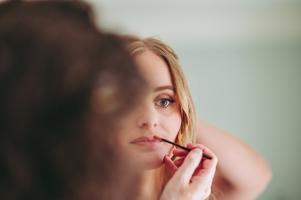 Manor House Wedding Cotswolds Cotswold Pictures Bride Makeup