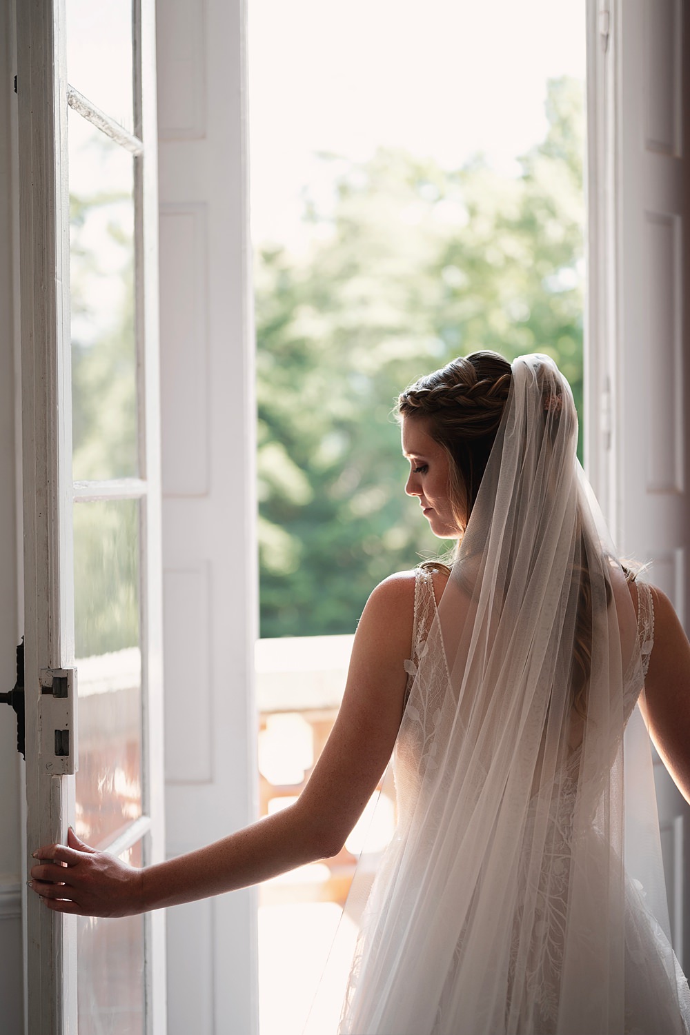Chateau St. Michel Wedding Awardweddings Veil Hairstyle Bride