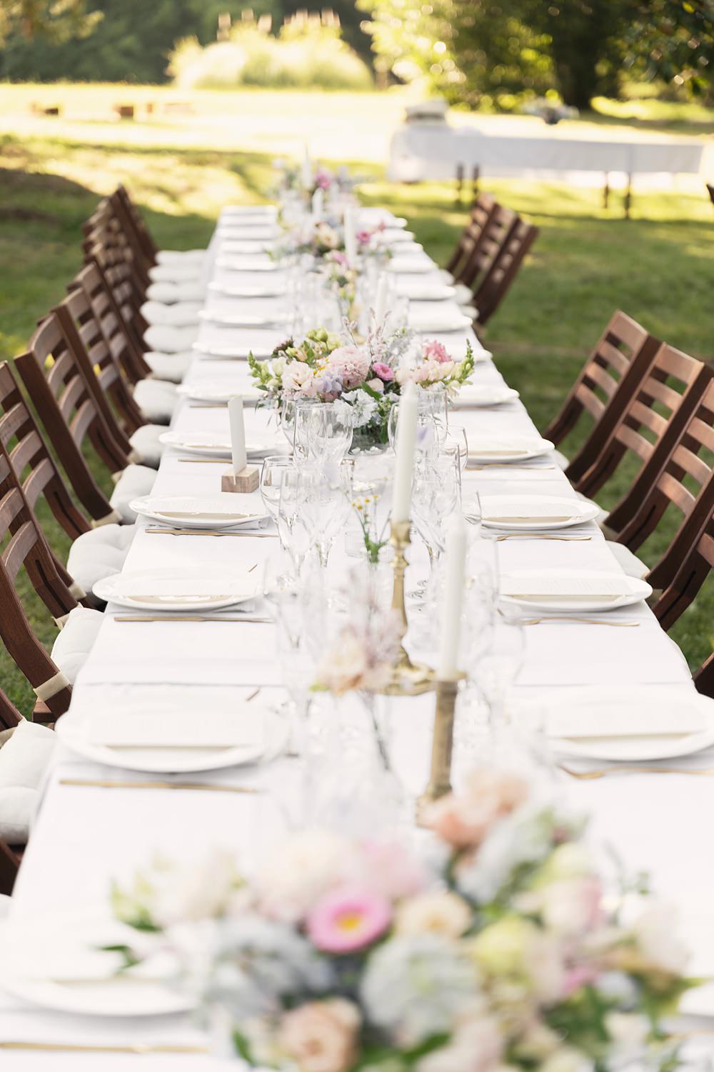 Chateau St. Michel Wedding Awardweddings Long Tables Simple Decor Flowers