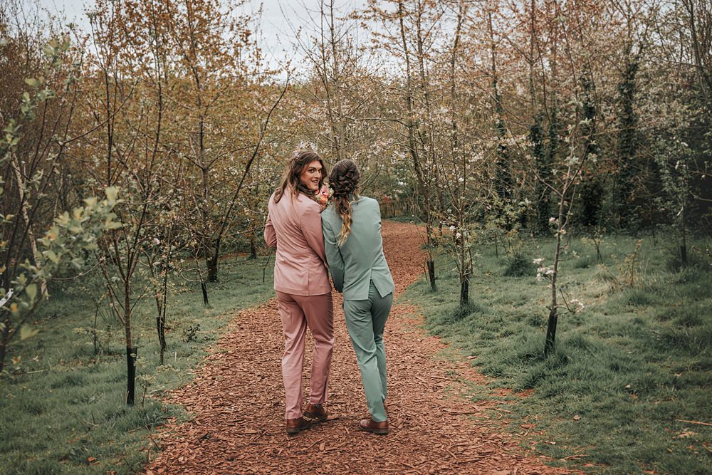 Cottagecore Wedding Ideas Melanie Barnfield Photography