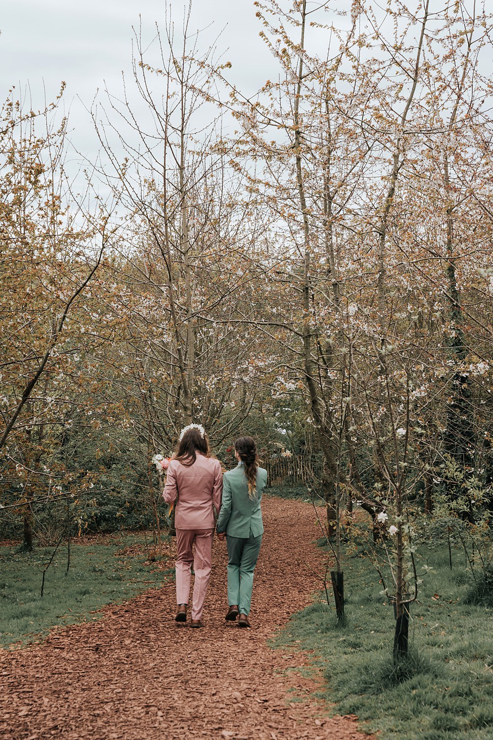Cottagecore Wedding Ideas Melanie Barnfield Photography