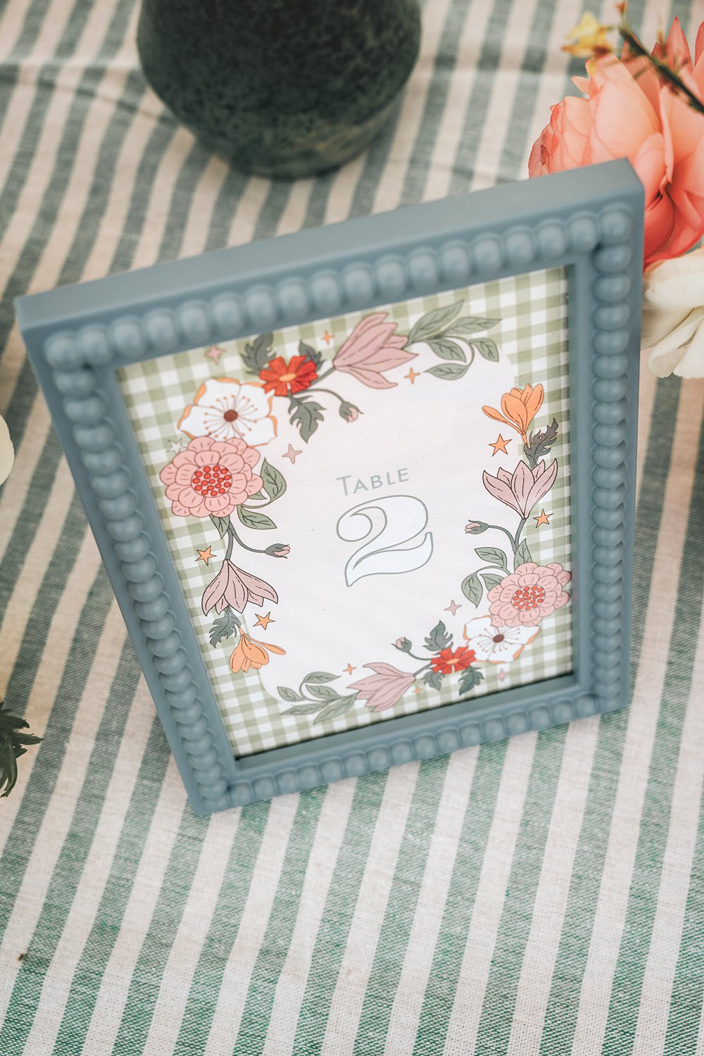 Cottagecore Wedding Ideas Melanie Barnfield Photography Floral Gingham Table Name