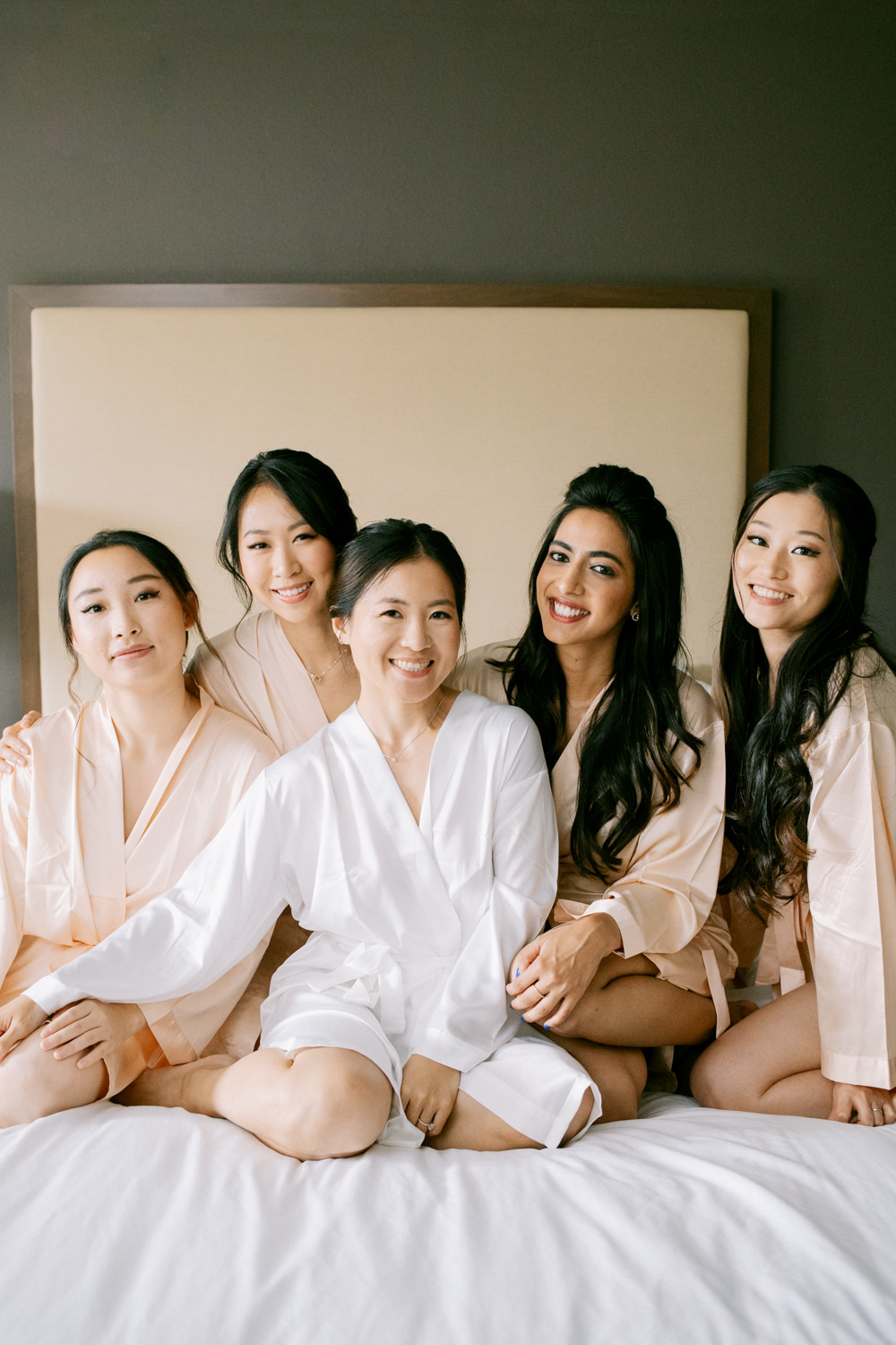 Keswick Vineyards Wedding The Smiths Photography Bride Bridesmaids Robes