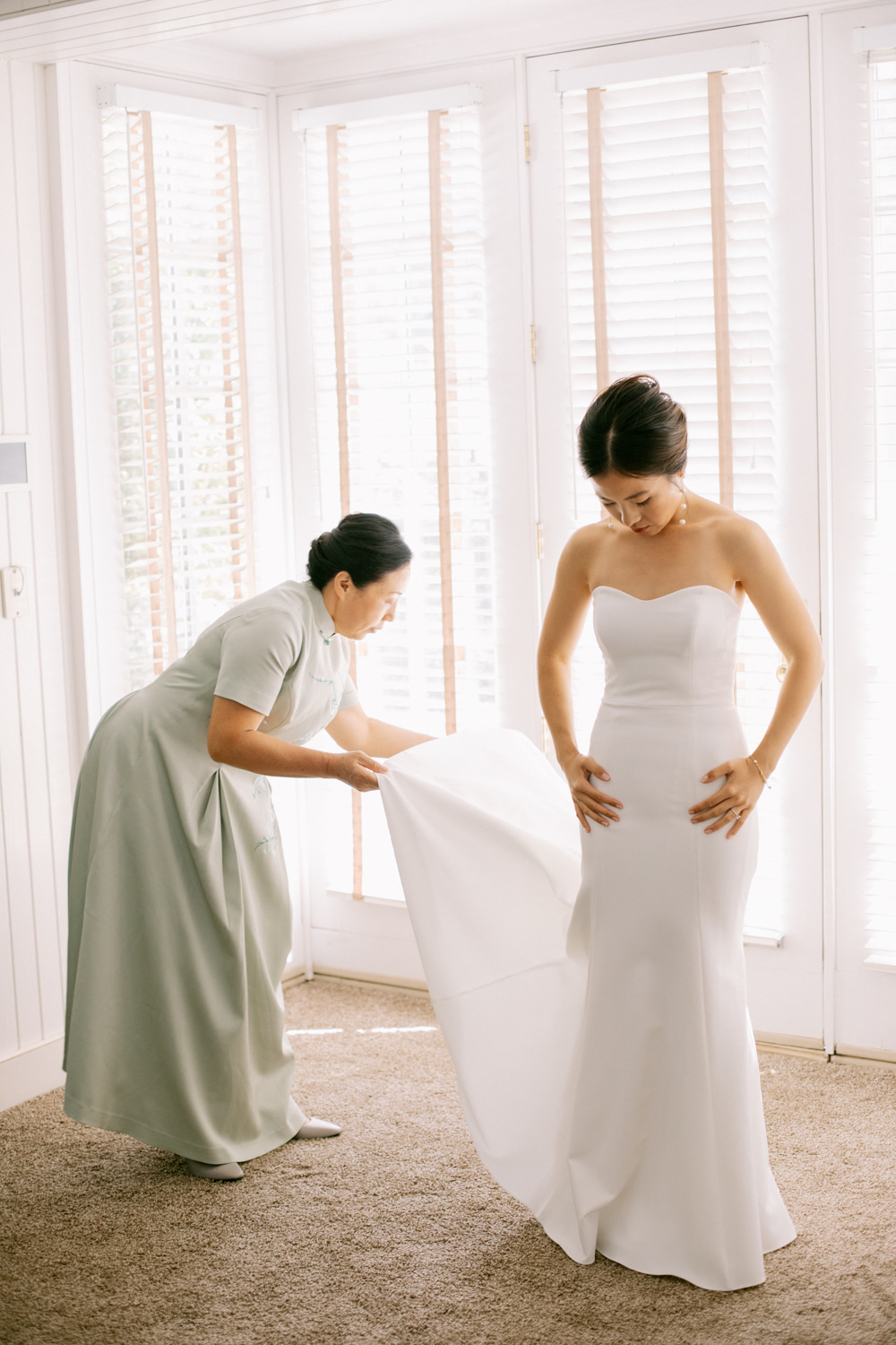 Keswick Vineyards Wedding The Smiths Photography Fit Flare Strapless Bridal Gown Jenny Yoo