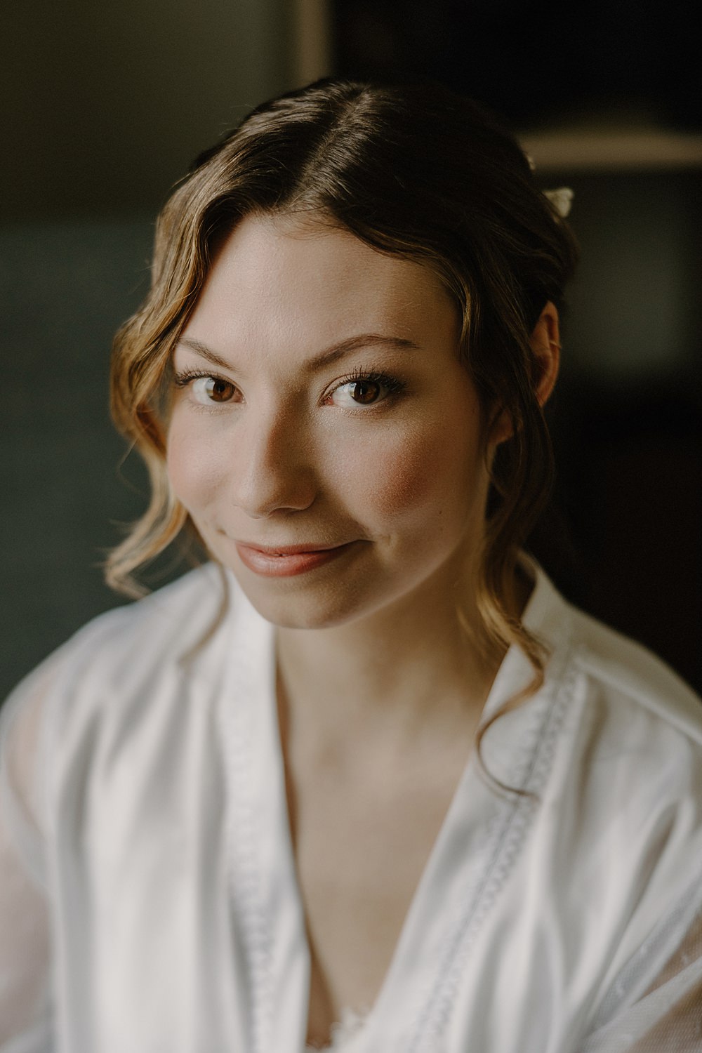 Hotel Katla Wedding ISKRA Photography Bride Makeup Natural